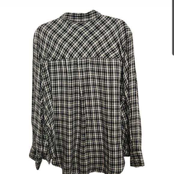a.n.a A New Approach Womens Oversized Button Front Black & White Plaid Shirt XXL - Picture 2 of 8